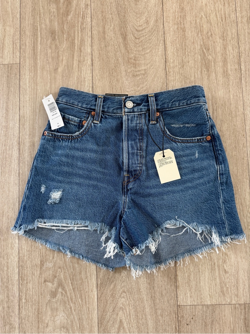 Ribcage Levi’s Size 25